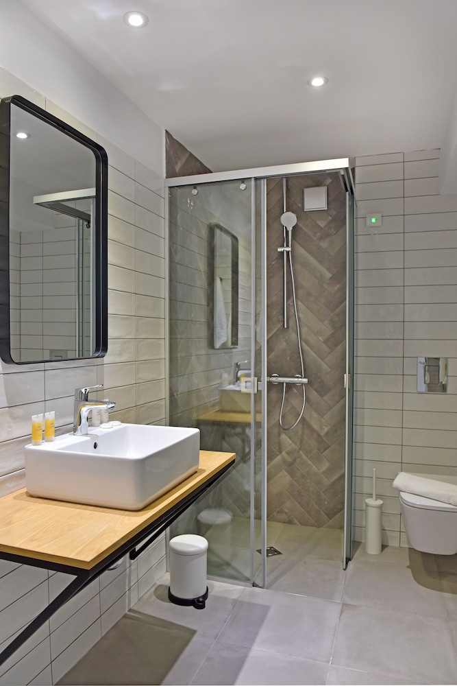 Hotel Excelsior — Hotel rooms in Golden Sands, Varna Region