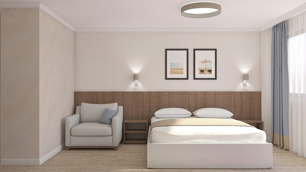 Hotel Cinema — Hotel rooms in Primorsko, Burgas Region