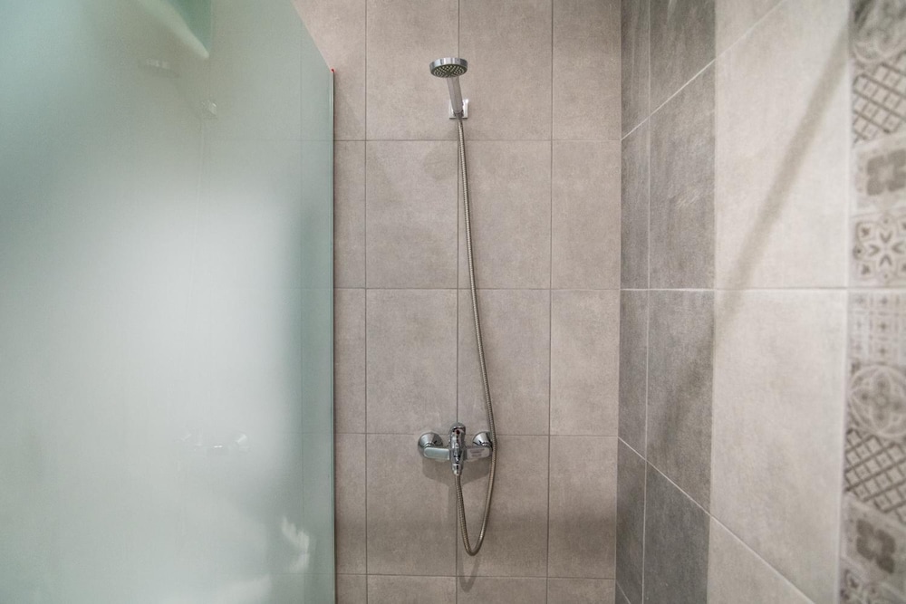 Hotel Cinema — Hotel rooms in Primorsko, Burgas Region