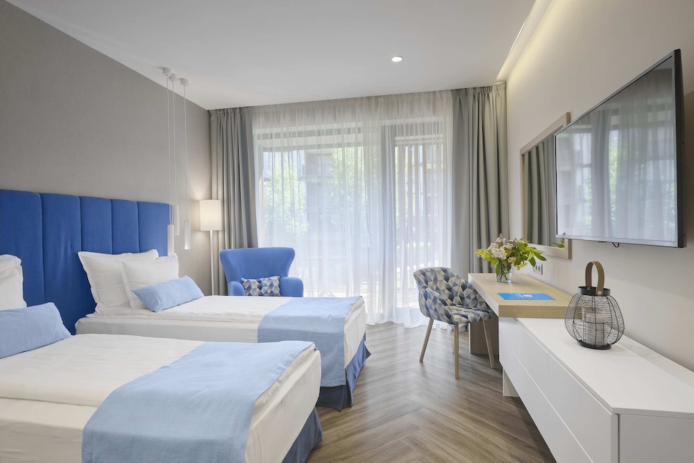 Viva Mare Beach Hotel — Hotel rooms in Sozopol, Burgas Region