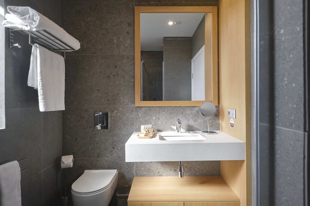 Viva Mare Beach Hotel — Hotel rooms in Sozopol, Burgas Region