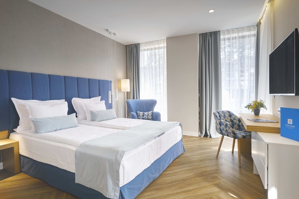 Viva Mare Beach Hotel — Hotel rooms in Sozopol, Burgas Region