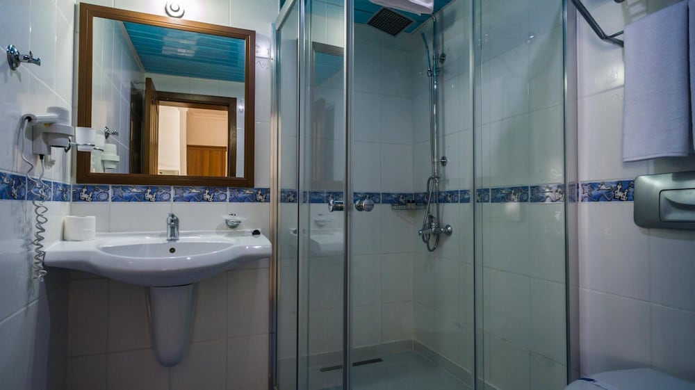 Karbel Hotel - All Inclusive — Hotel rooms in Fethiye, Mugla