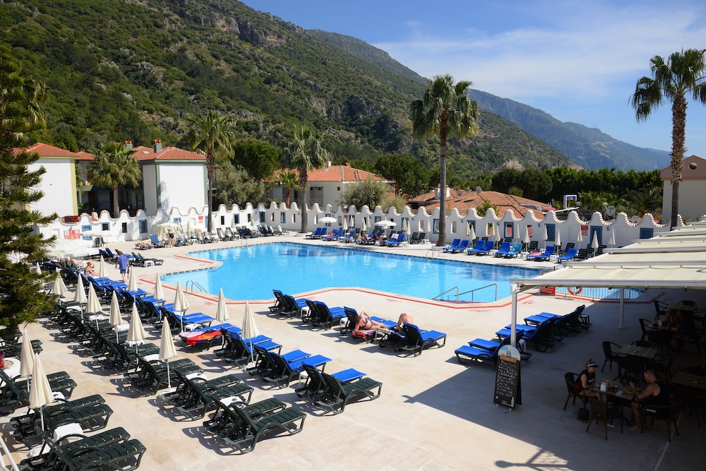 Karbel Hotel - All Inclusive — Swimming pool in Fethiye, Mugla