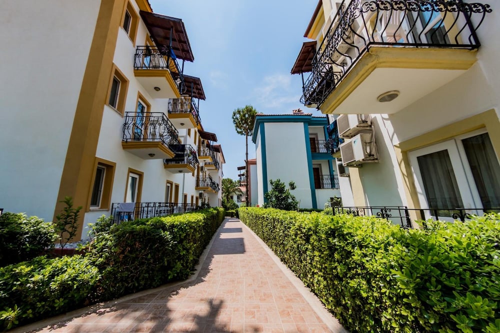Karbel Hotel - All Inclusive — Hotel building in Fethiye, Mugla