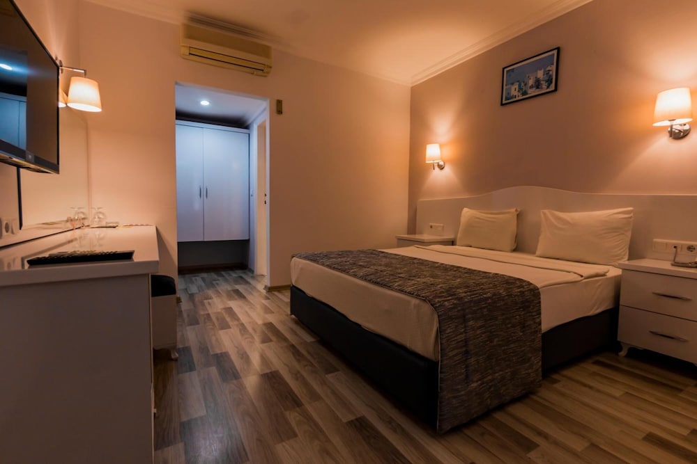Karbel Hotel - All Inclusive — Hotel rooms in Fethiye, Mugla