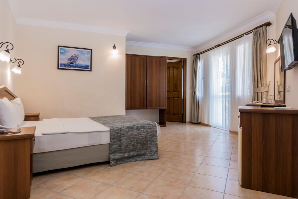 Karbel Hotel - All Inclusive — Hotel rooms in Fethiye, Mugla