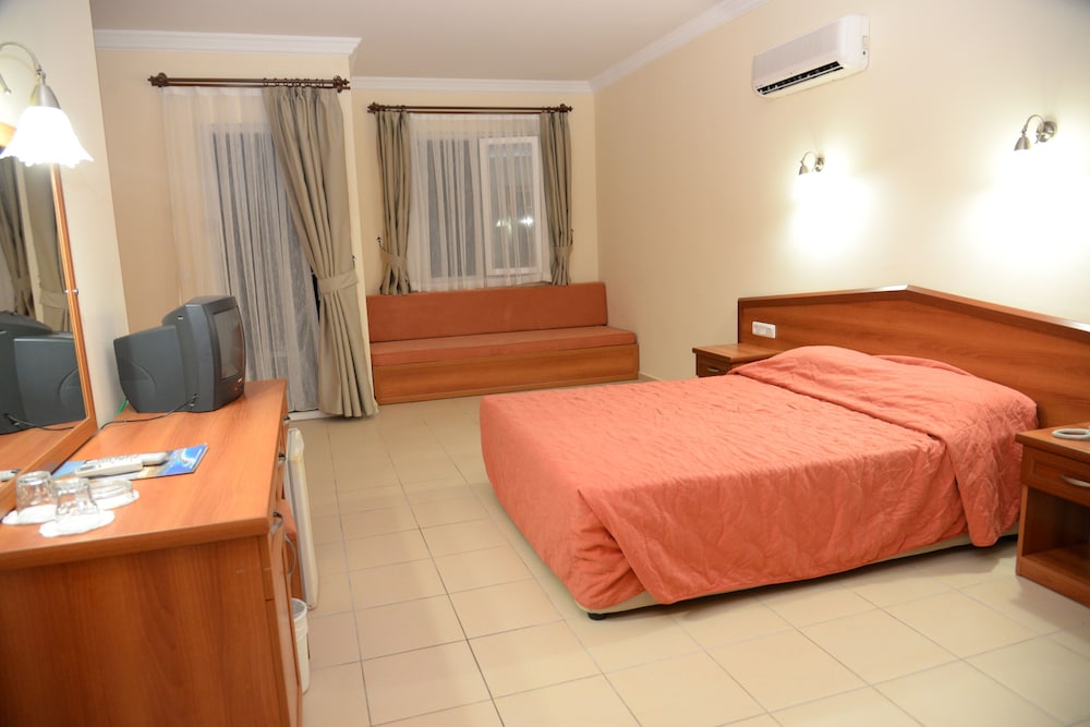 Karbel Hotel - All Inclusive — Hotel rooms in Fethiye, Mugla