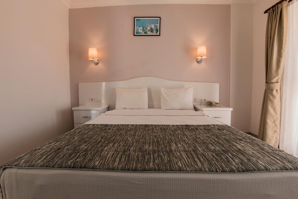 Karbel Hotel - All Inclusive — Hotel rooms in Fethiye, Mugla