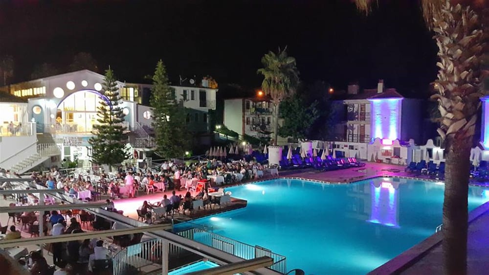 Karbel Hotel - All Inclusive — Hotel building in Fethiye, Mugla