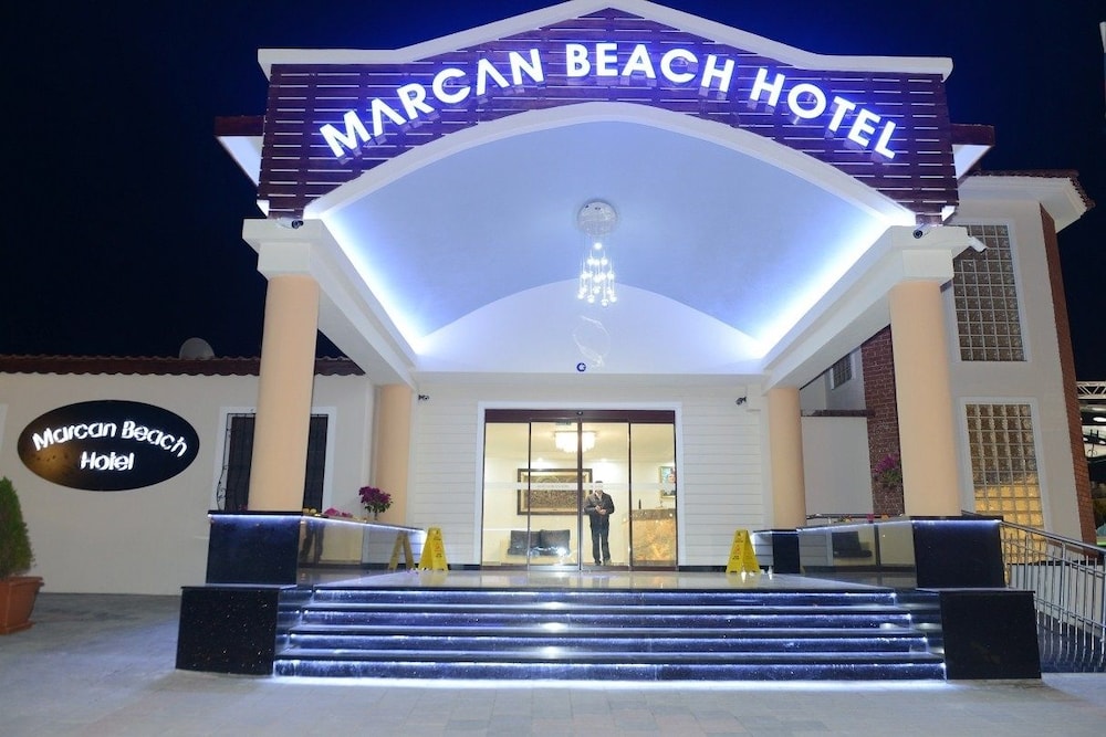 Marcan Beach — Hotel building in Ölüdeniz, Mugla
