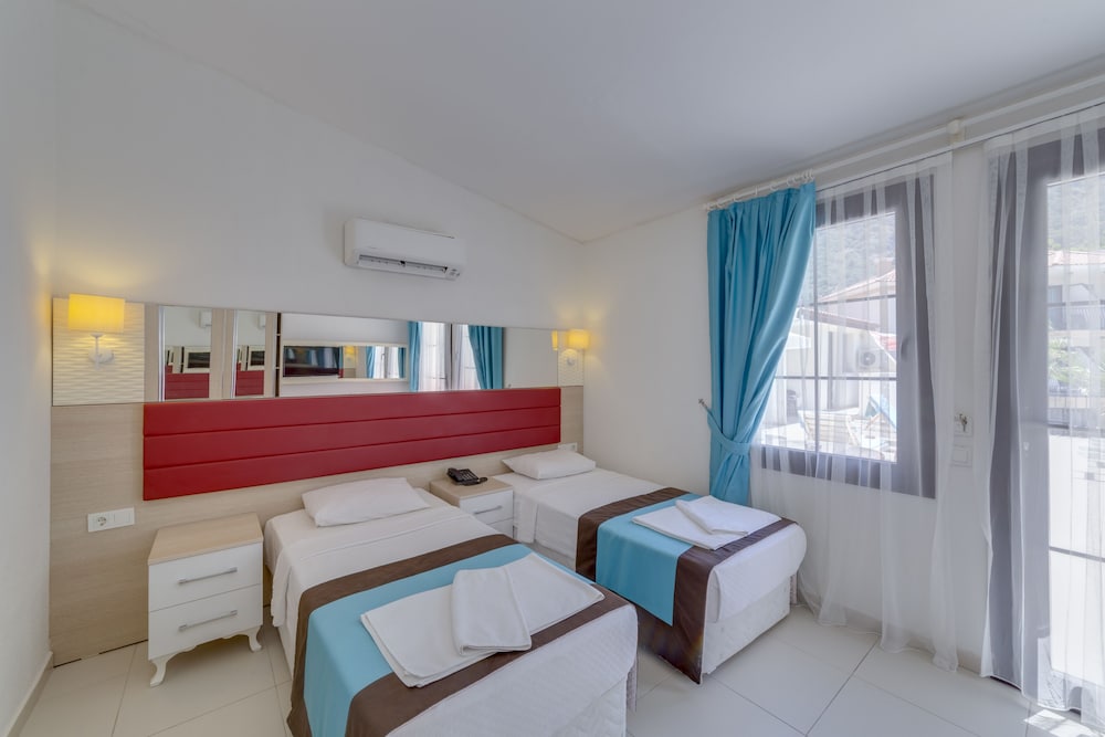 Marcan Beach — Hotel rooms in Ölüdeniz, Mugla