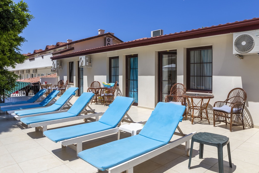 Marcan Beach — Hotel building in Ölüdeniz, Mugla
