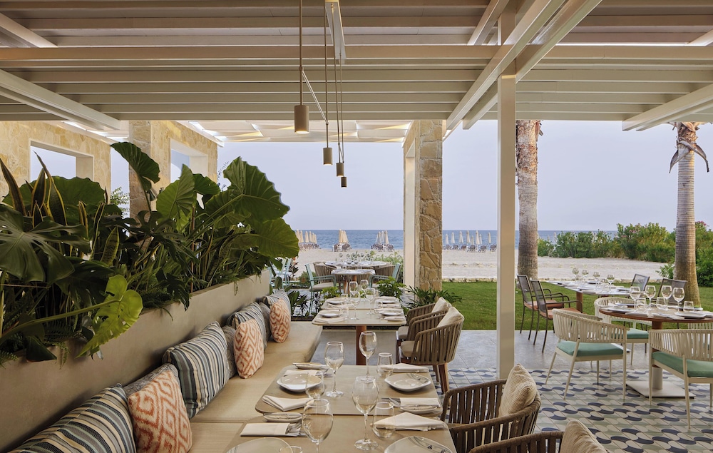 Akra Sorgun Tui Blue Sensatori - All Inclusive — Restaurant & bars in Side