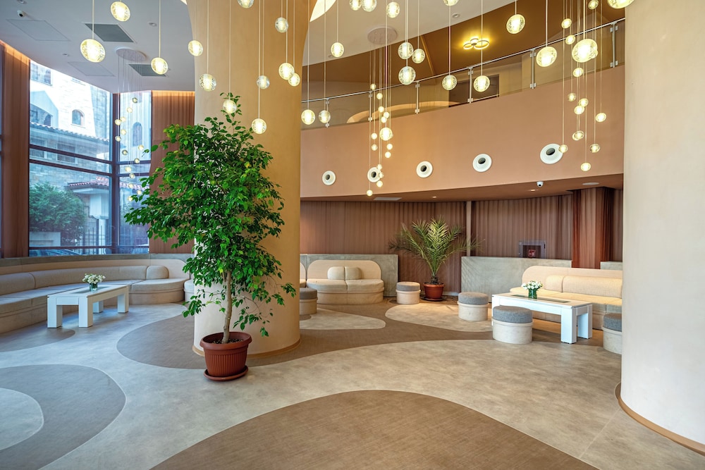 Hotel Zenith — Hotel building in Sunny Beach, Burgas Region