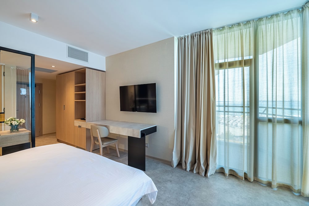 Hotel Zenith — Hotel rooms in Sunny Beach, Burgas Region