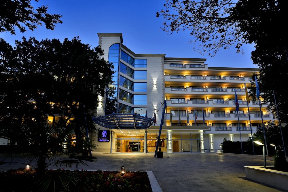 Hotel Sofia - All Inclusive — Hotel building in Golden Sands, Varna Region