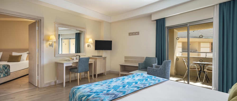 Side Star Park - All Inclusive — Hotel rooms in Side