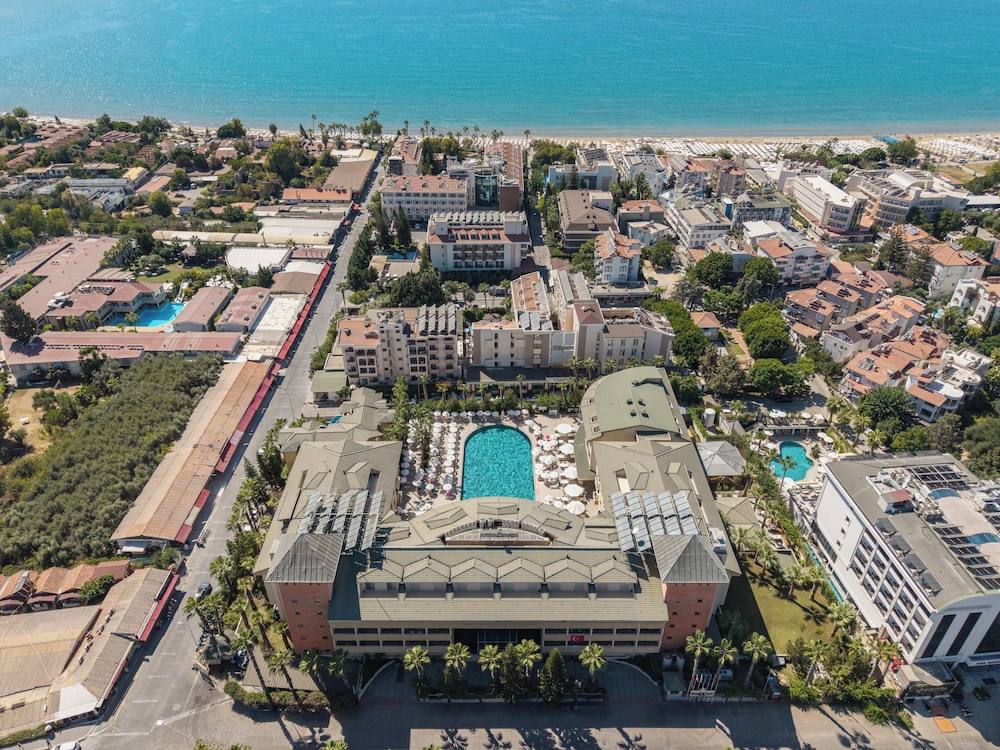 Side Star Park - All Inclusive — Main photo in Side