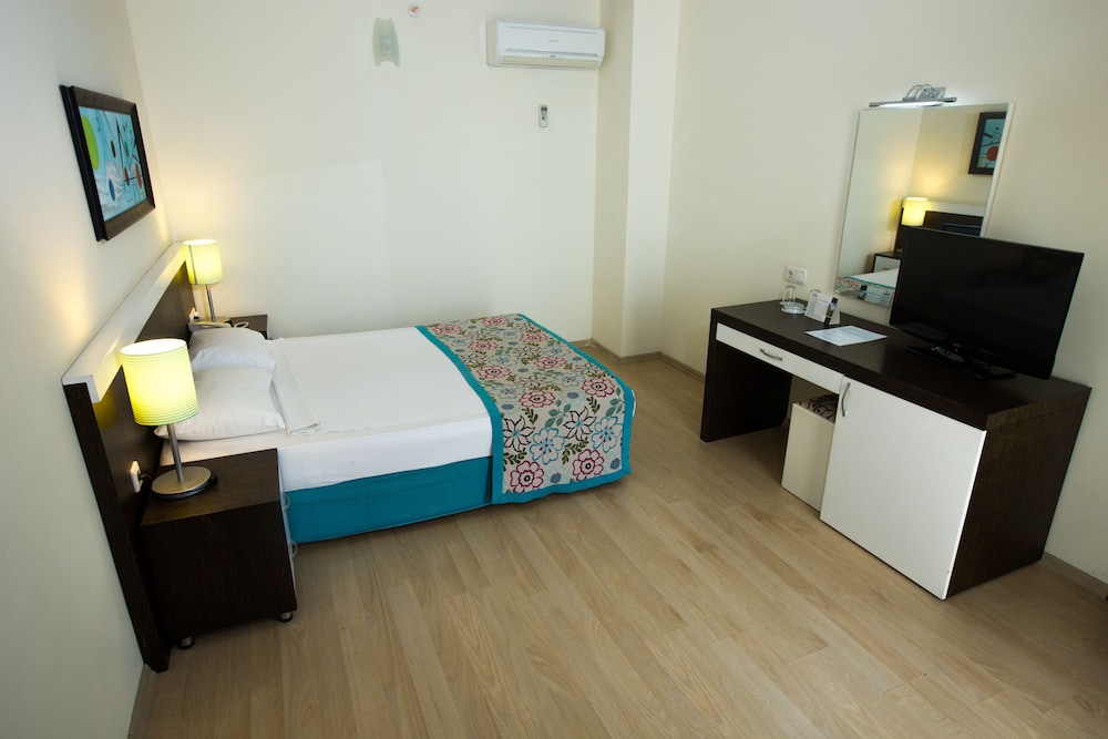Dosi Hotel - All Inclusive — Hotel rooms in Side