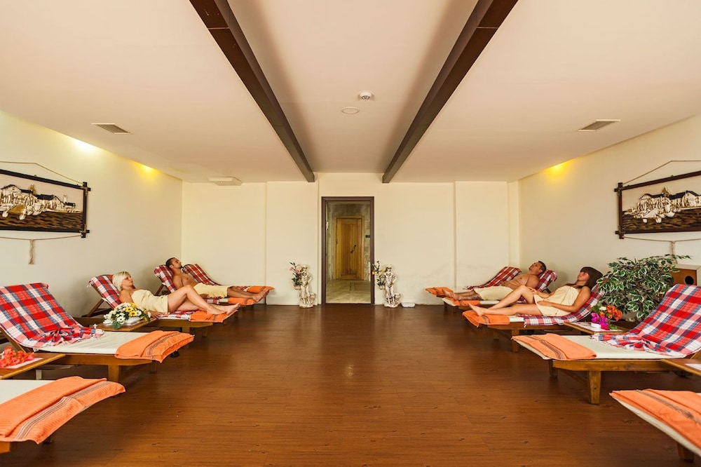 Dosi Hotel - All Inclusive — Spa in Side