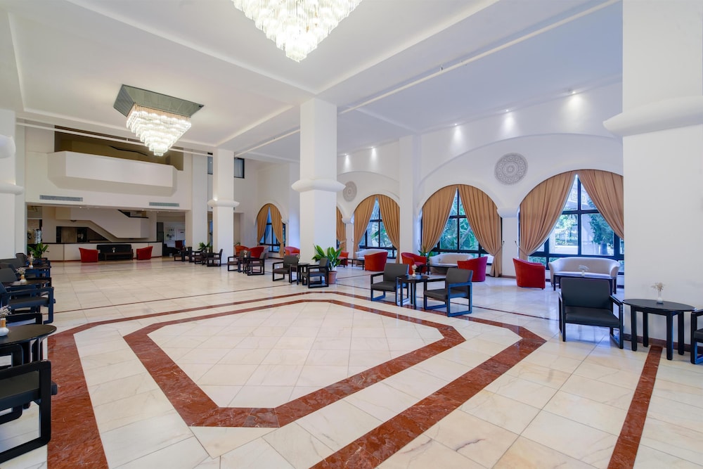 Sural Hotel - All Inclusive — Hotel building in Side