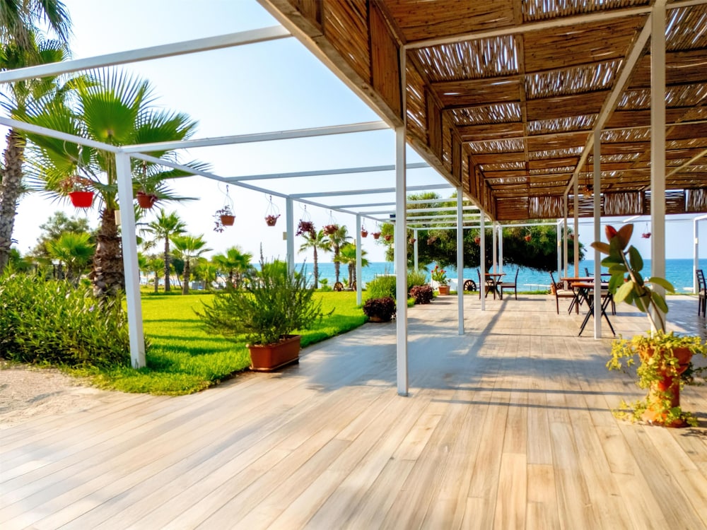 Sural Hotel - All Inclusive — Restaurant & bars in Side