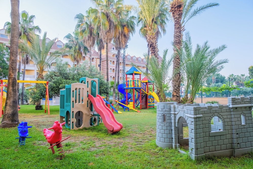 Sural Hotel - All Inclusive — Attractions for children in Side