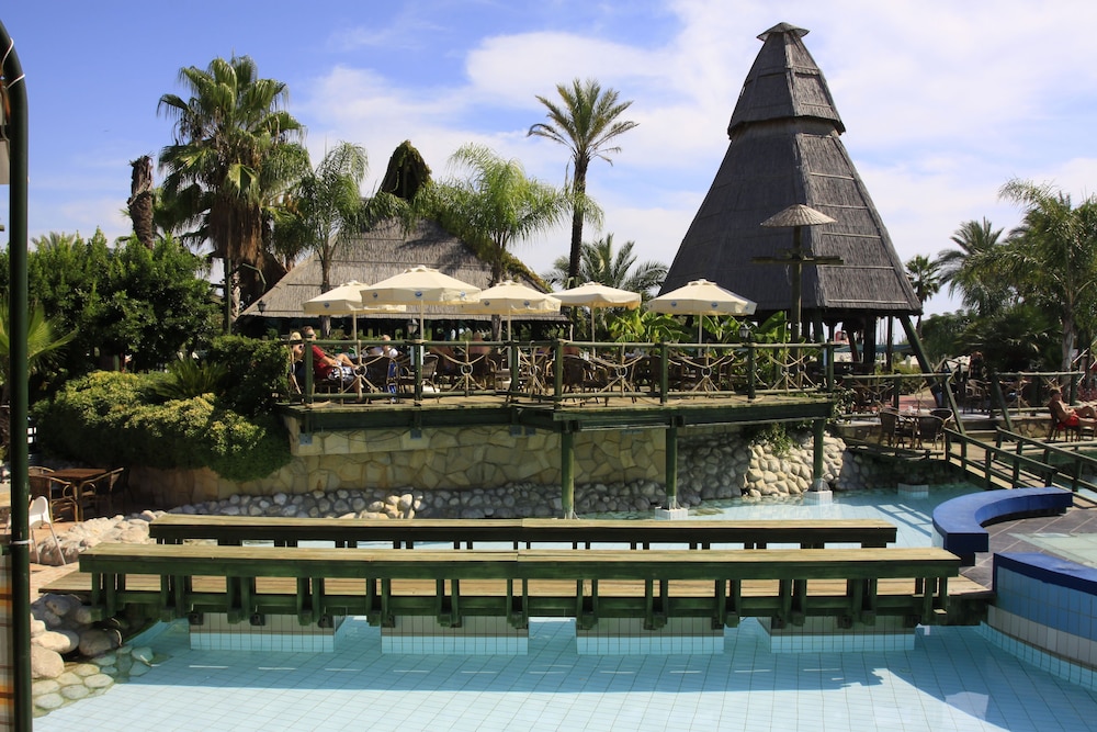 AQI Pegasos World - All inclusive — Restaurant & bars in Side