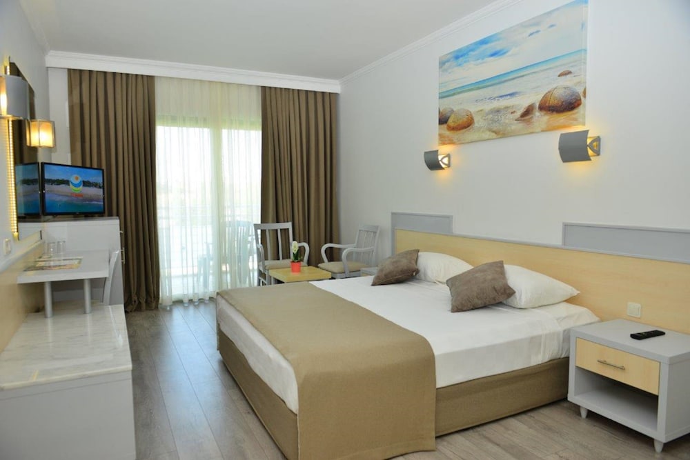 AQI Pegasos World - All inclusive — Hotel rooms in Side