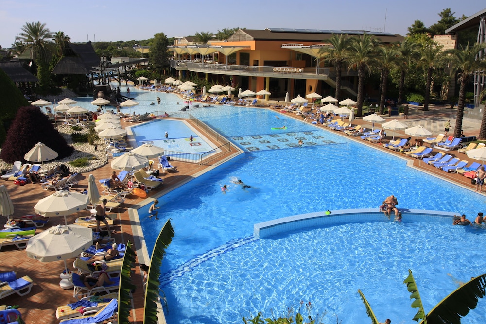 AQI Pegasos World - All inclusive — Swimming pool in Side