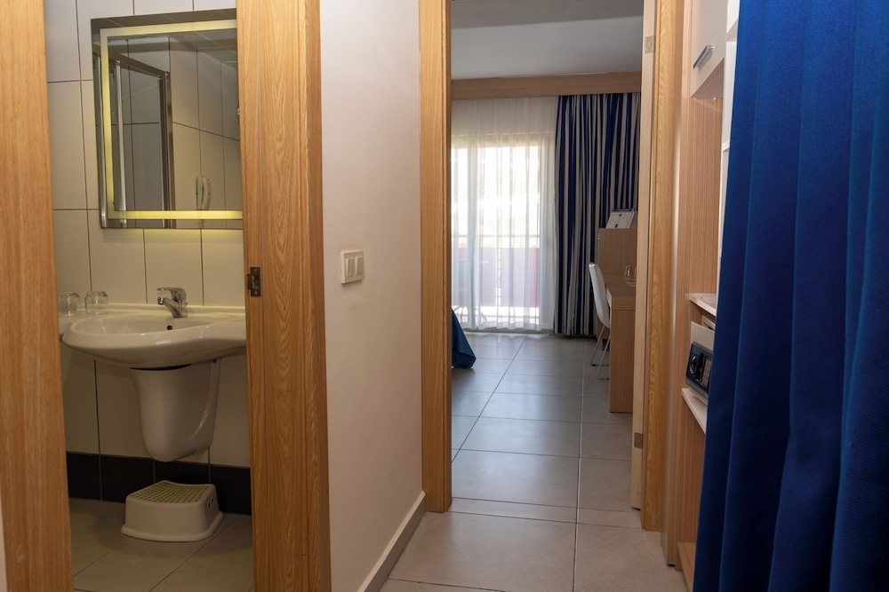 AQI Pegasos World - All inclusive — Hotel rooms in Side