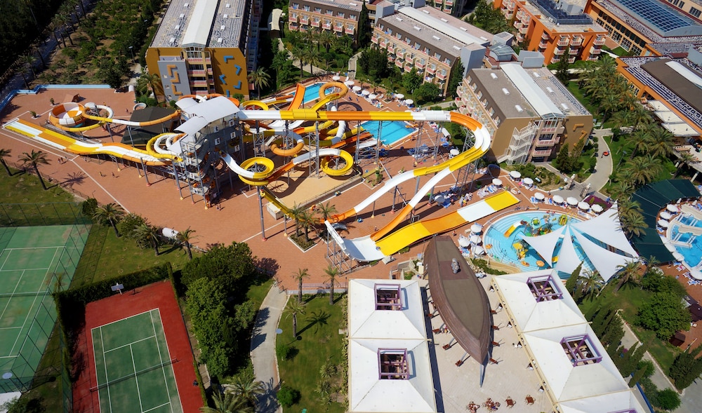 AQI Pegasos World - All inclusive — Attractions for children in Side
