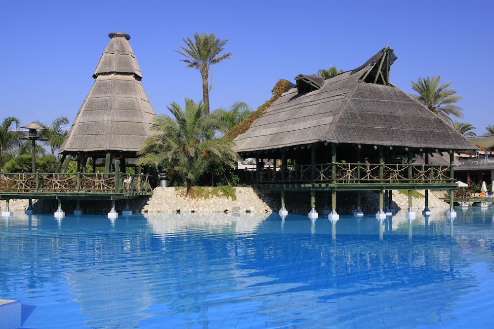 AQI Pegasos World - All inclusive — Restaurant & bars in Side