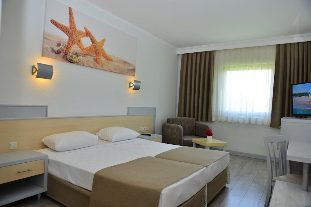 AQI Pegasos World - All inclusive — Hotel rooms in Side