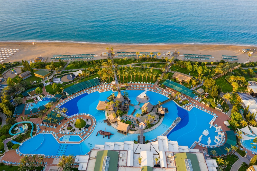 AQI Pegasos World - All inclusive — Swimming pool in Side