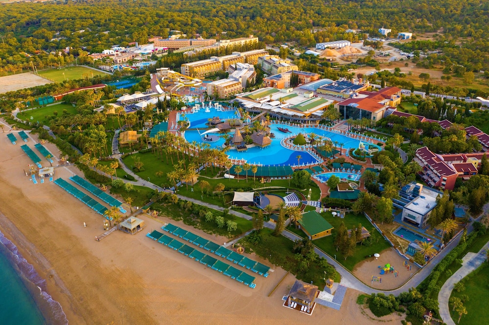 AQI Pegasos World - All inclusive — Swimming pool in Side