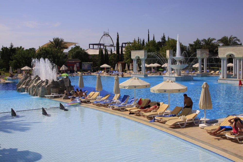 AQI Pegasos World - All inclusive — Swimming pool in Side