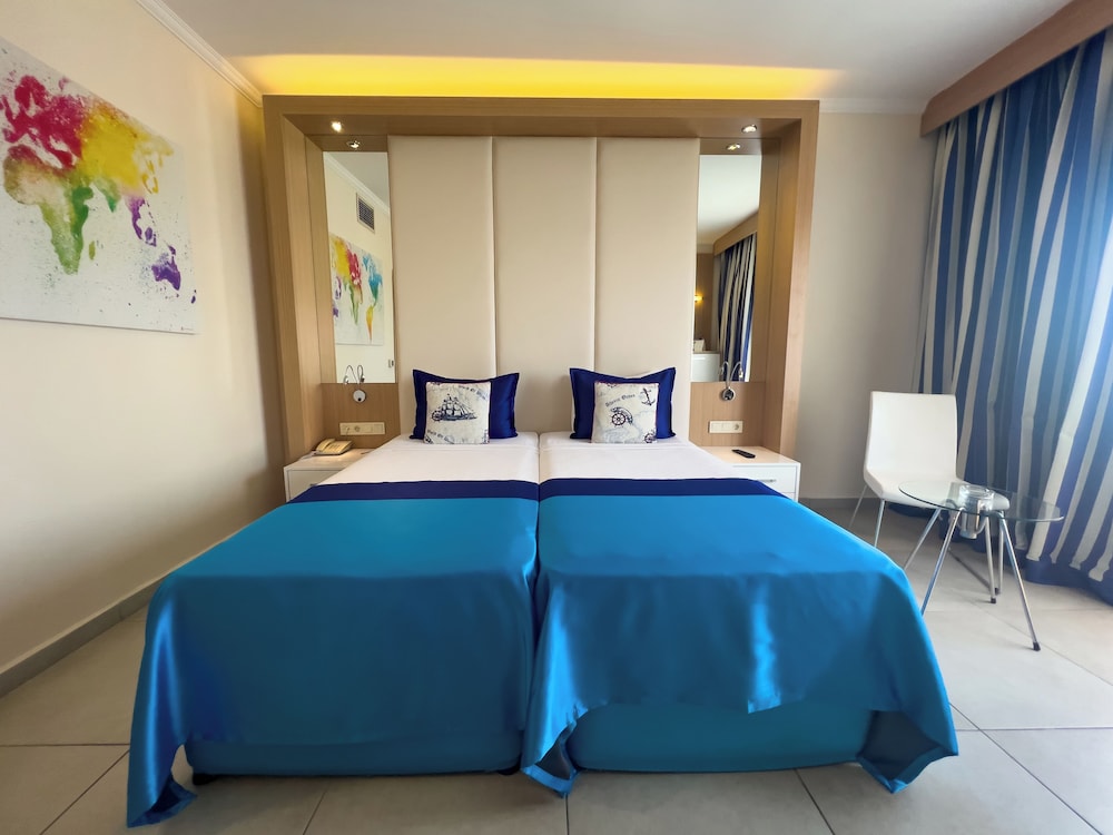 AQI Pegasos World - All inclusive — Hotel rooms in Side