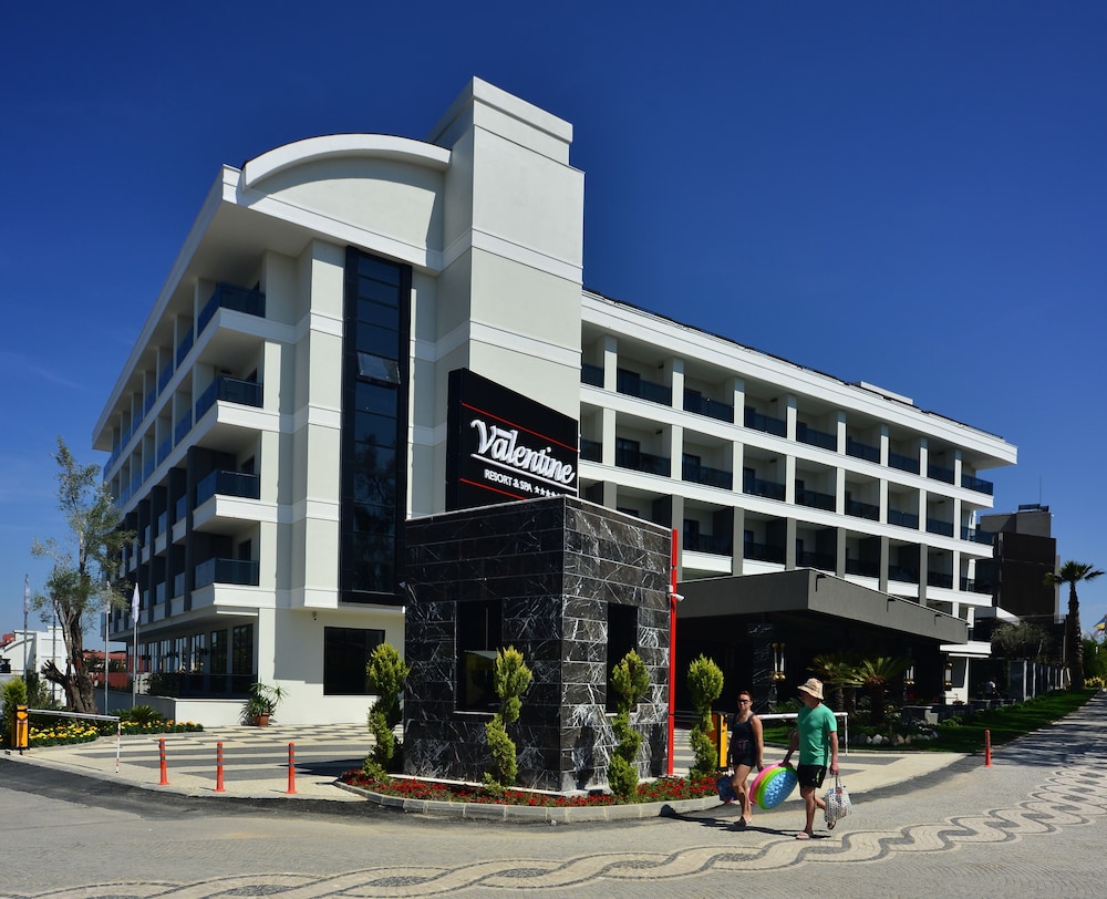 Seaden Valentine Resort & Spa - Adults Only - All inclusive — Hotel building in Side