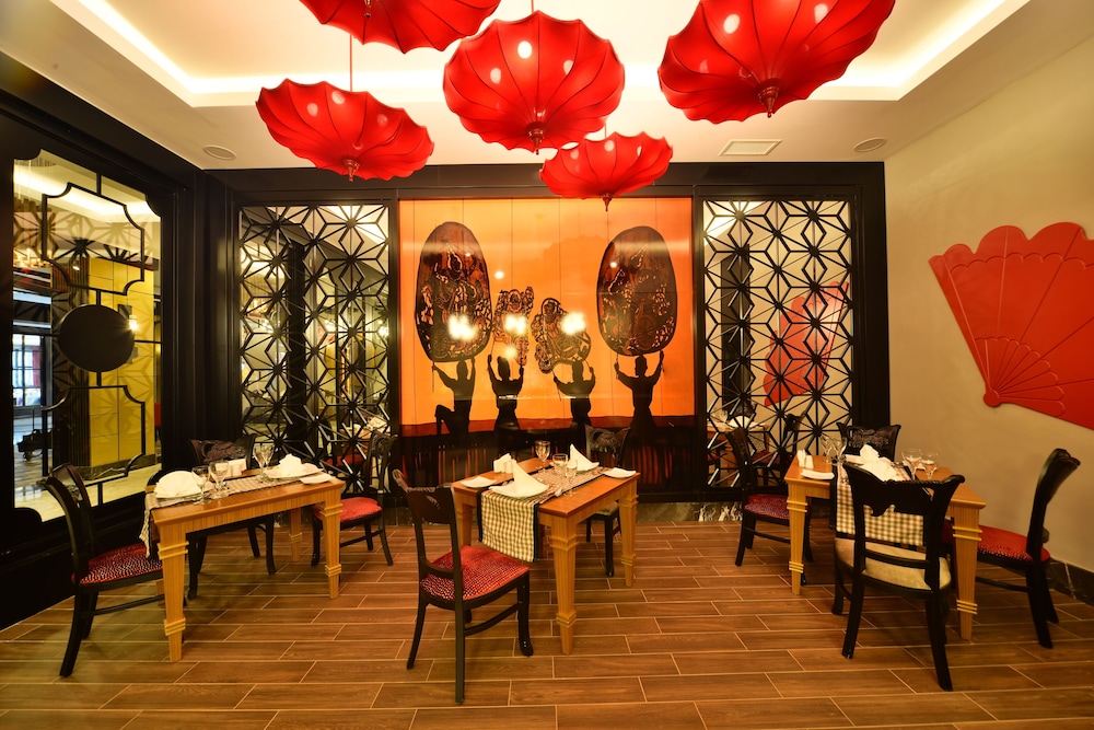 Seaden Valentine Resort & Spa - Adults Only - All inclusive — Restaurant & bars in Side