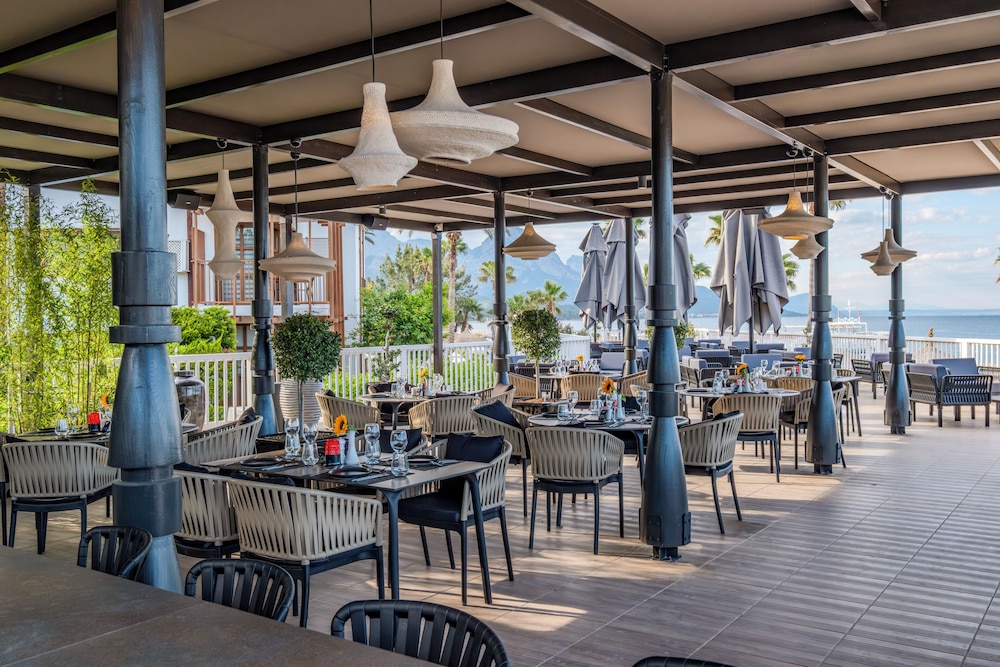 Corendon Hydros Club Kemer - Ultra All Inclusive — Restaurant & bars in Kemer
