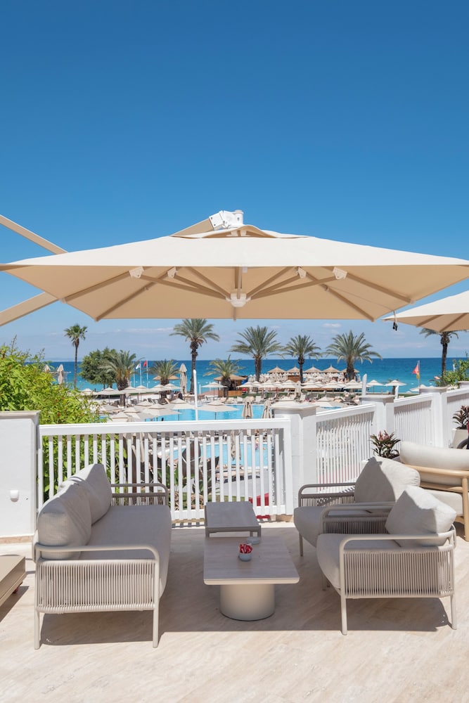 Corendon Hydros Club Kemer - Ultra All Inclusive — Swimming pool in Kemer