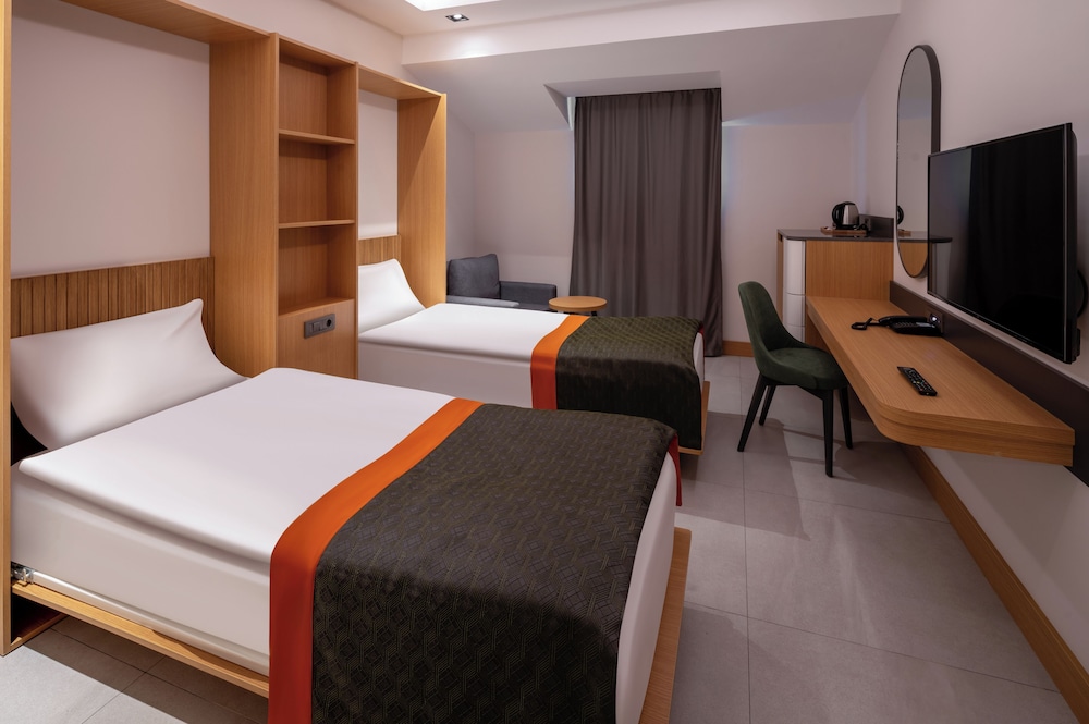 Swandor Hotels & Resorts - Kemer - All Inclusive — Hotel rooms in Kemer