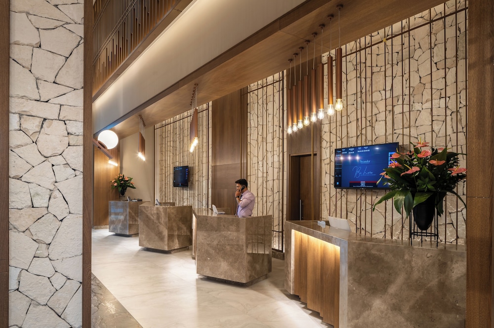 Swandor Hotels & Resorts - Kemer - All Inclusive — Hotel building in Kemer