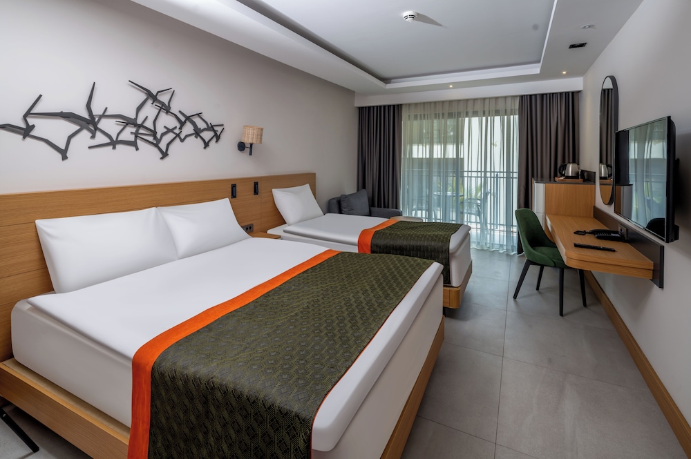 Swandor Hotels & Resorts - Kemer - All Inclusive — Hotel rooms in Kemer