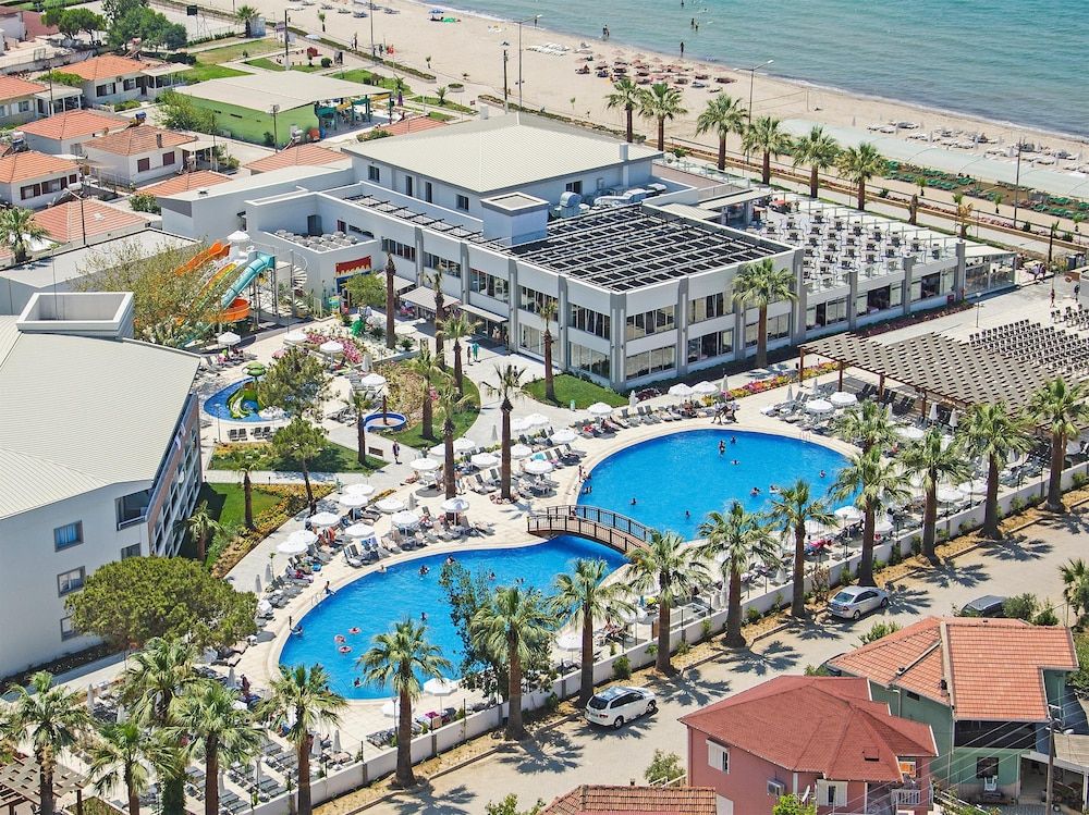 Palm Wings Beach Resort & Spa Kusadasi- All Inclusive image