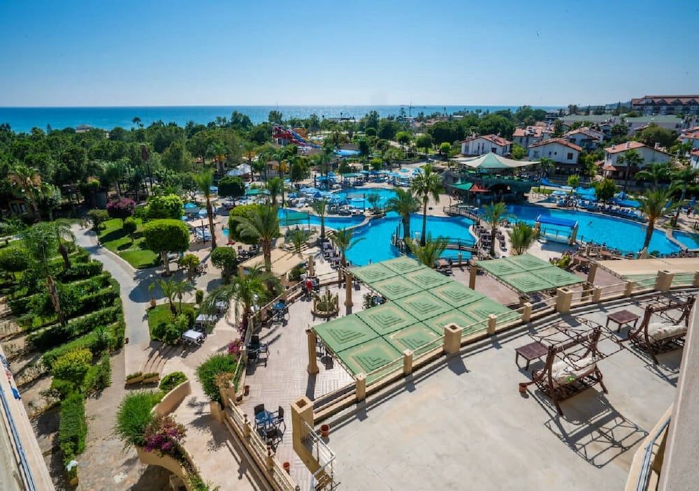 Armas Pemar Beach - zdjęcie 2