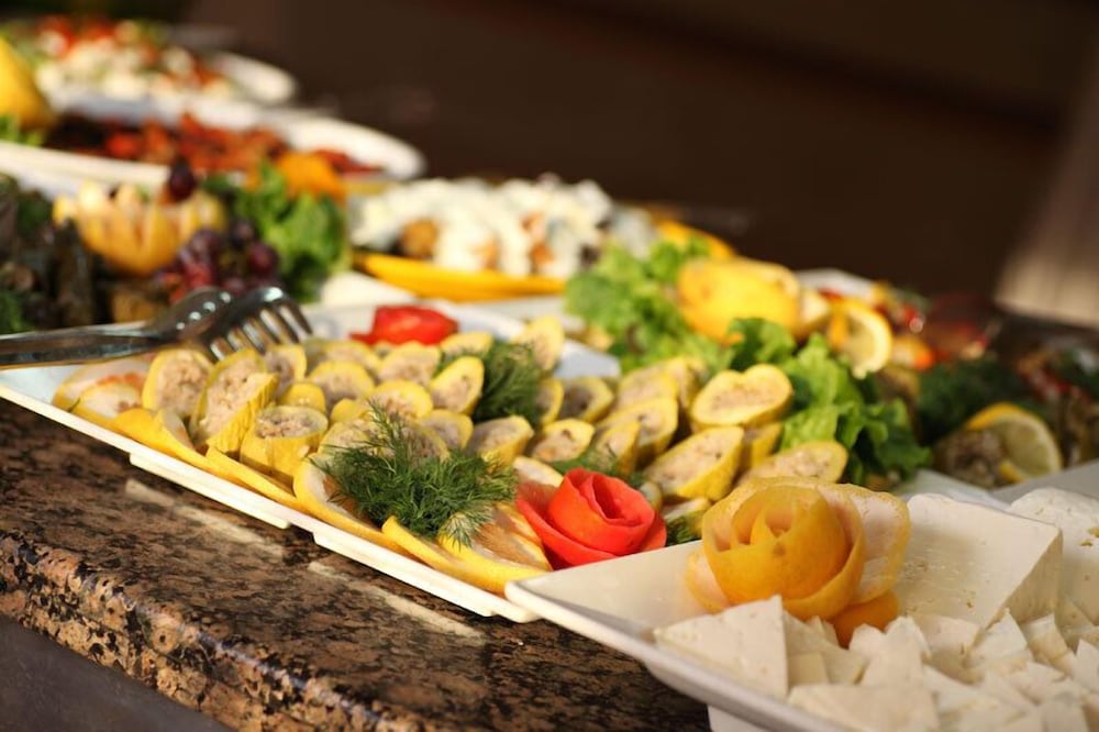 Serenis Hotel - All Inclusive — Restaurant & bars in Side