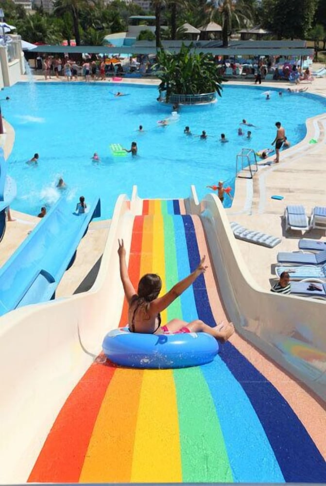 Serenis Hotel - All Inclusive — Swimming pool in Side